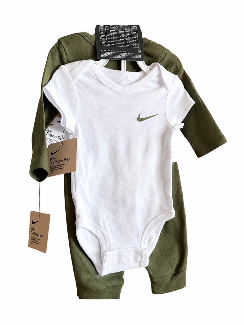 Nike Baby Mica Green 3-Piece Bodysuit & Pants Set 6M NWT